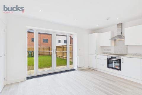 undefined, Francis Avenue, Aylesbury, HP21