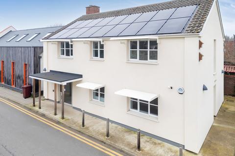 Office to rent - Cross Street, Eye, IP23