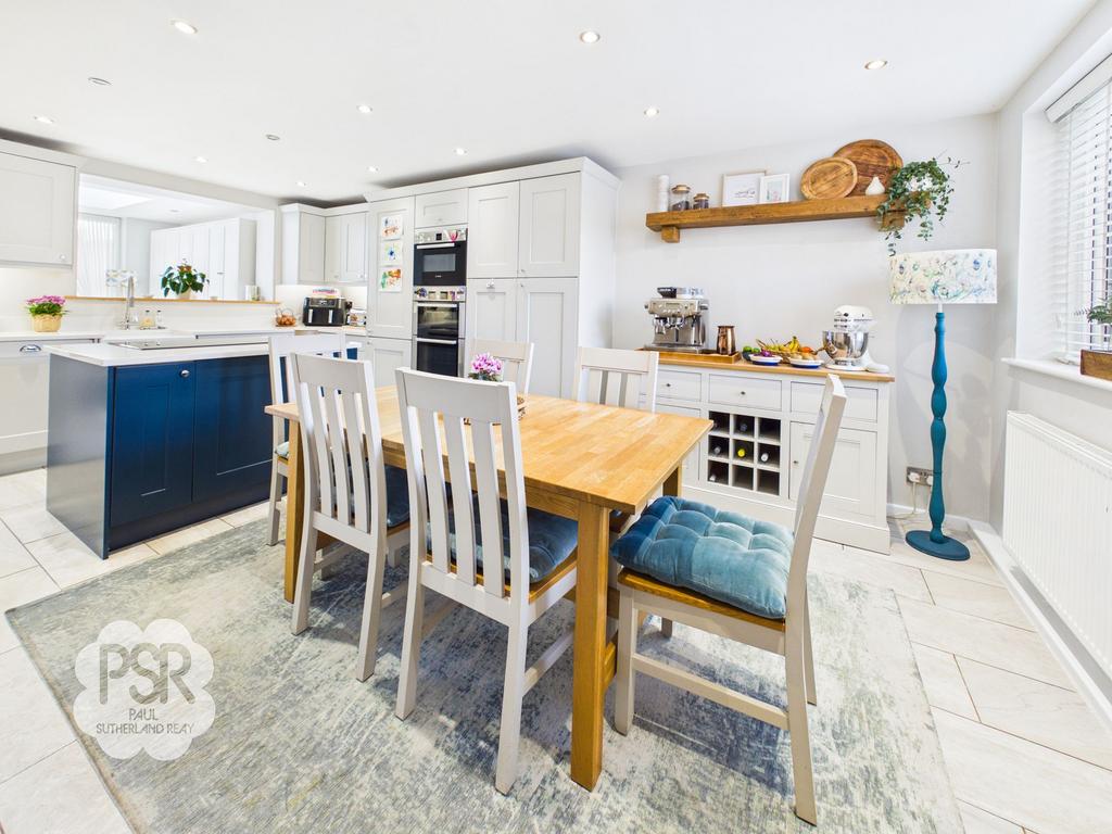 Kitchen / Diner