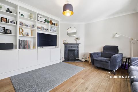 undefined, Woodland Road, Loughton, IG10