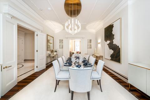 3 bedroom flat for sale, Upper Grosvenor Street, London W1K
