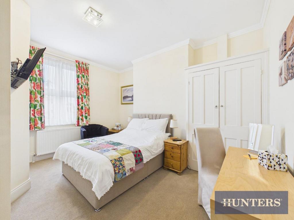 CAM02804 G0-PR0424-STILL012.jpg