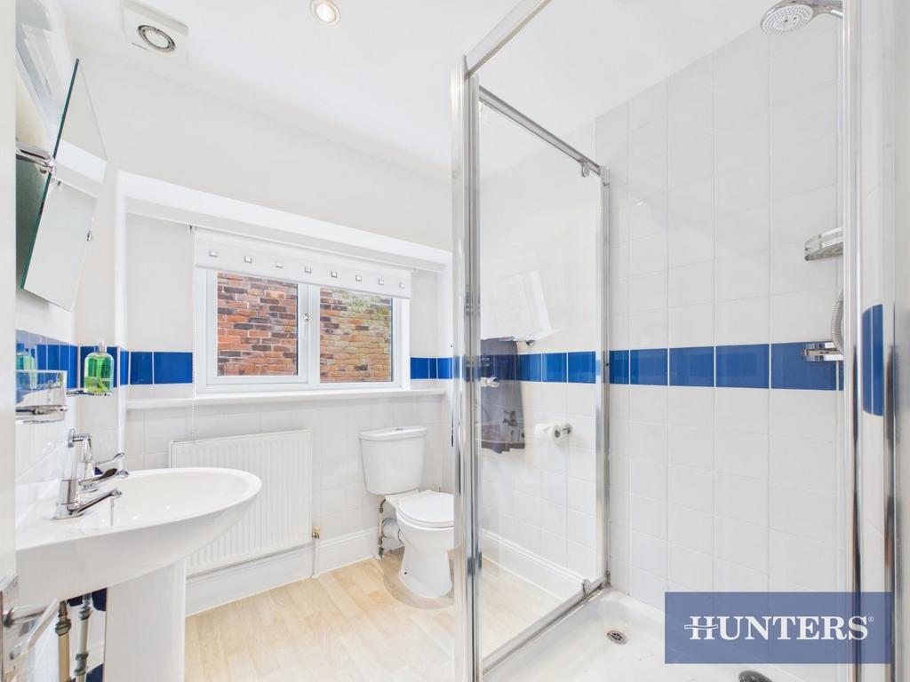 CAM02804 G0-PR0424-STILL002.jpg