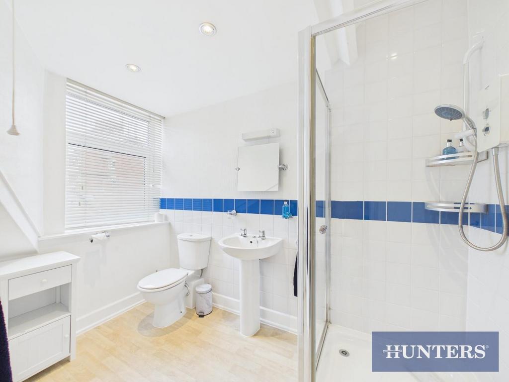 CAM02804 G0-PR0424-STILL005.jpg