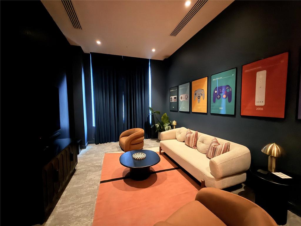 Picture 7