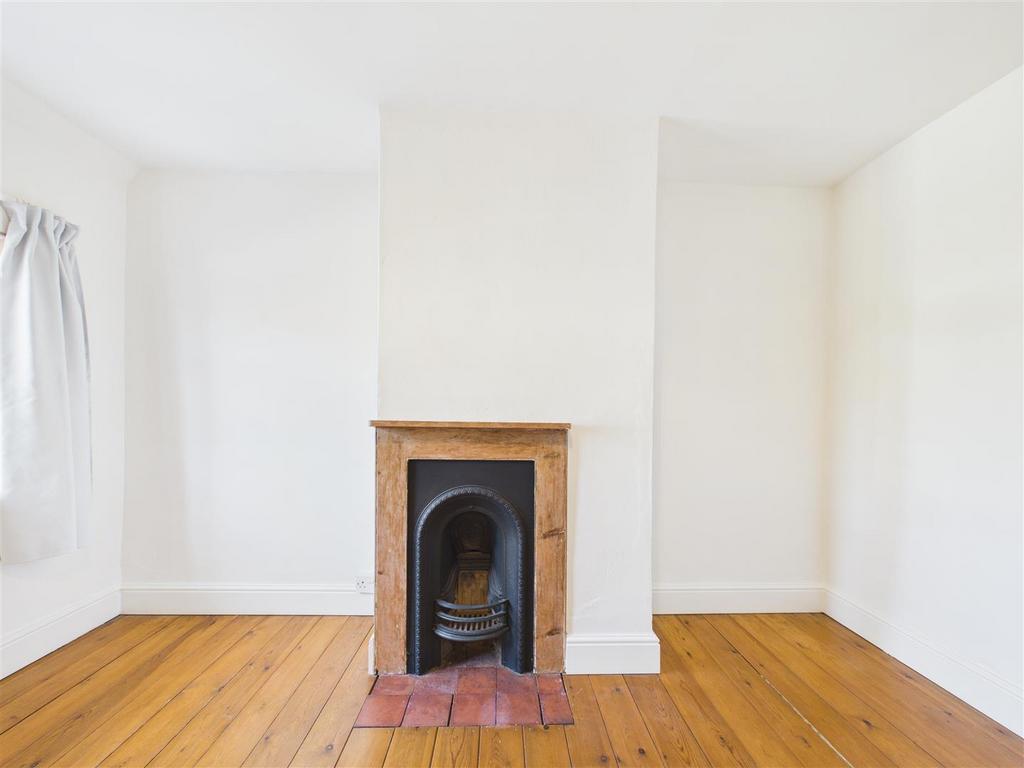 CAM01730 G0-PR0034-STILL016.jpg