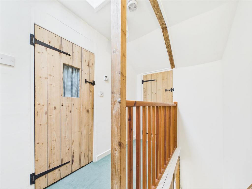 CAM01730 G0-PR0034-STILL020.jpg