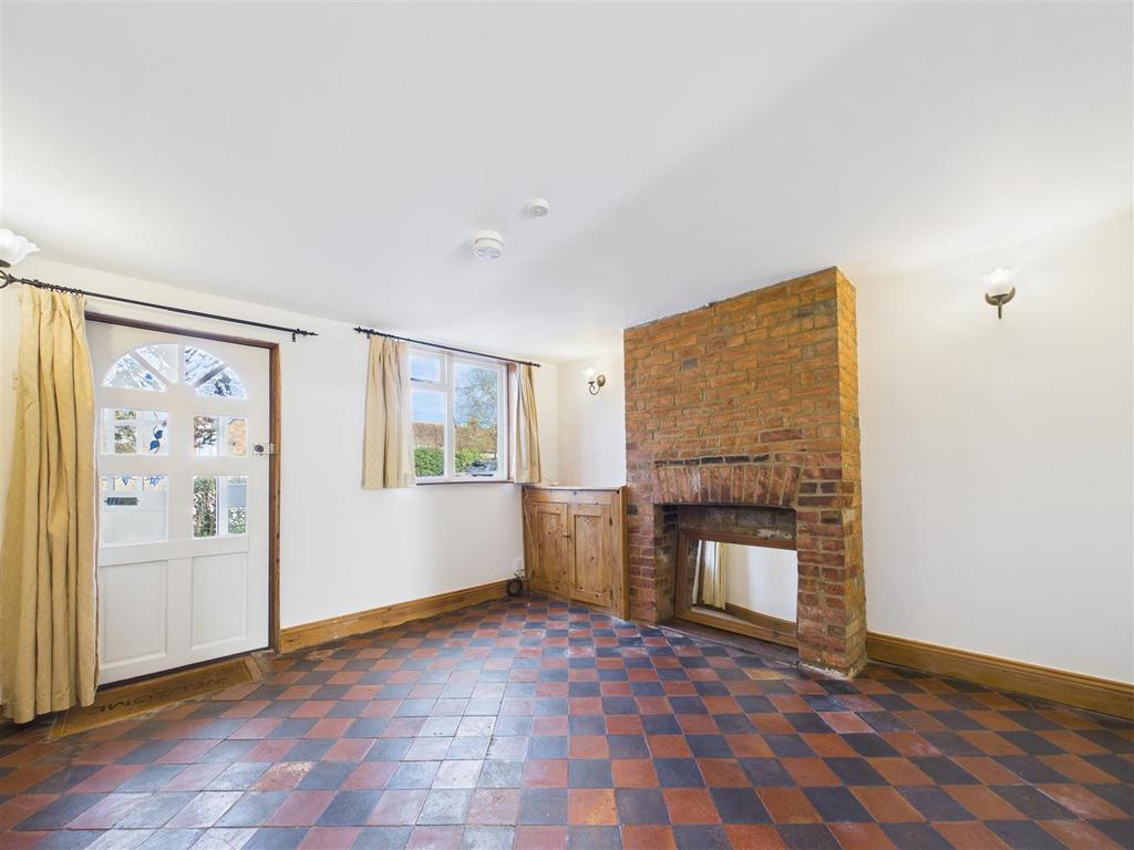 CAM01730 G0-PR0034-STILL006.jpg