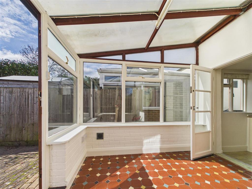 CAM01730 G0-PR0034-STILL011.jpg