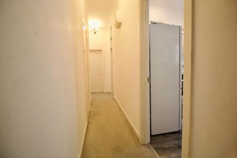 undefined, Flat 4 , 138 Pen-y-Lan Road, Cardiff