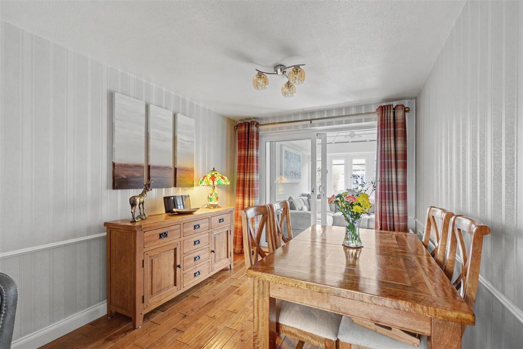 Dining Room 1.jpeg