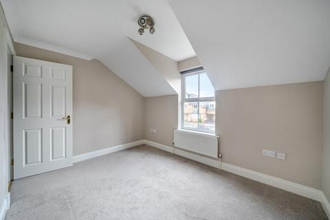 2 bedroom house to rent, Harper Mews, Earlsfield, London, SW17