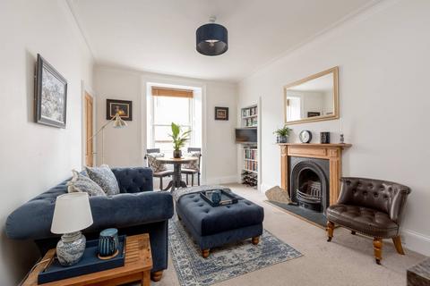 undefined, 59/1 Causewayside, Newington, Edinburgh, EH9 1QF