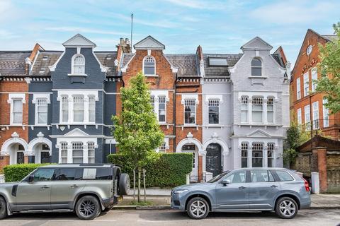 4 bedroom house to rent, Addison Gardens London W14
