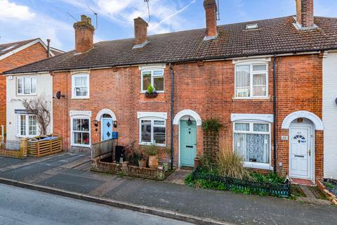 2 bedroom terraced house for sale, Sanway Close, Surrey KT14