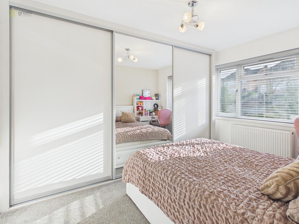 Cam05459g0pr0131still018