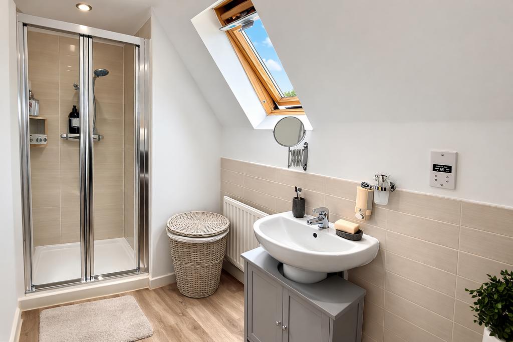 En-suite Bathroom
