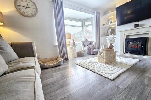 2 bedroom semi-detached house for sale, Glenleigh Drive, Grindon, Sunderland, Tyne and Wear, SR4 9HA
