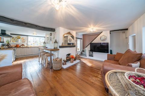 undefined, Royal Oak Cottage, High Street, Old Town, Hemel Hempstead, HP1 3AH