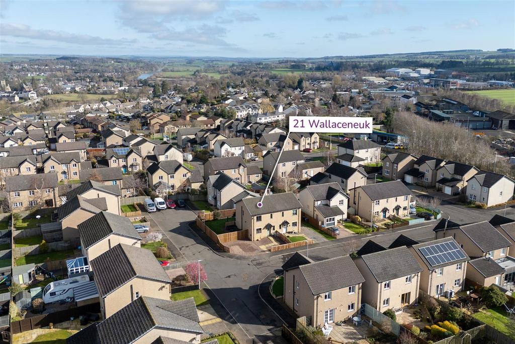 21 wallaceneuk-1.jpg