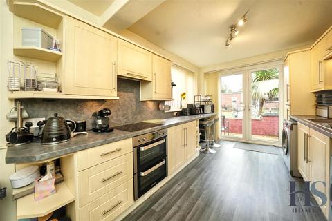 4 bedroom semi-detached house for sale, Sunnymead Road, Birmingham