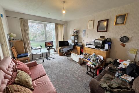 1 bedroom flat for sale, Warwick House, Central Avenue, Levenshulme