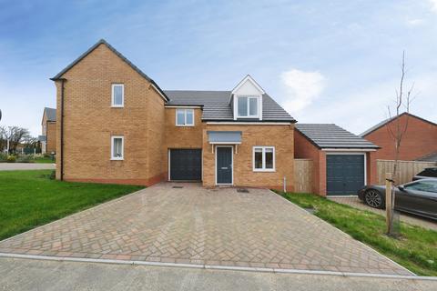undefined, Mistletoe Way, SUTTON-IN-ASHFIELD