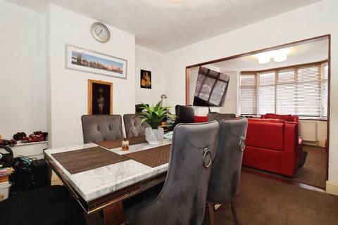 Chewton Close, Bristol