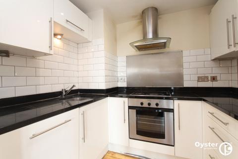 1 bedroom flat to rent, Ilford Hill, Icon Building, IG1