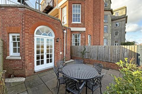 1 bedroom apartment for sale, The Court, St Marys Place, Shrewsbury