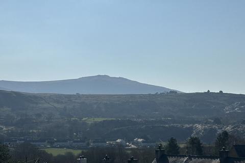 2 bedroom end of terrace house for sale, Bryn Derwen Terrace, Talysarn, Gwynedd, LL54