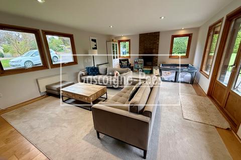 undefined, Old Haslemere Road, Haslemere, GU27