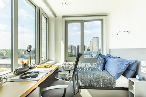 undefined, Gold Plus En Suite at Great Court, 78 Rolls Road SE1