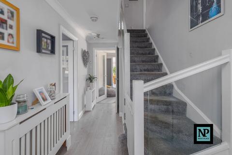 4 bedroom detached house for sale, Sankey Drive, Albert Village, DE11
