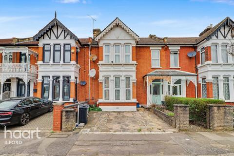 4 bedroom terraced house for sale, Ranelagh Gardens, Ilford