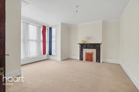 4 bedroom terraced house for sale, Ranelagh Gardens, Ilford