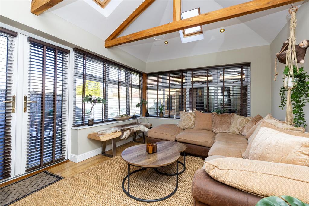 Garden room