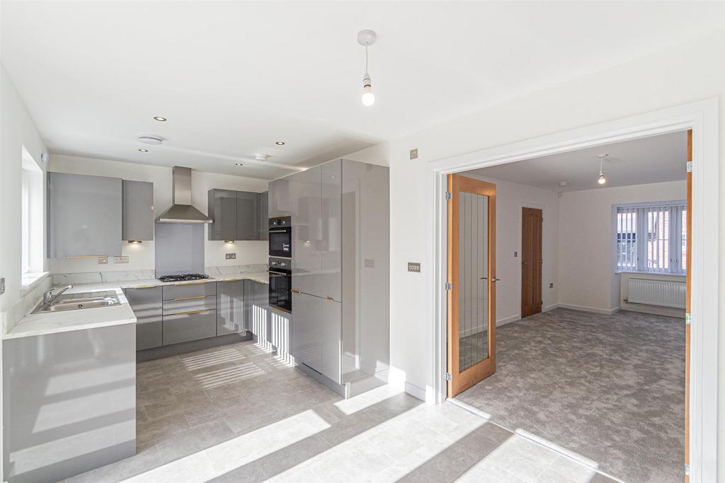 Dining Kitchen