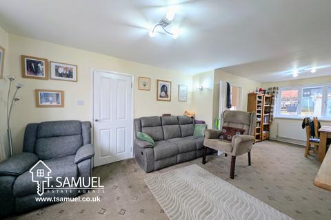 undefined, Laurel Close, Cwmdare, Aberdare,  CF44 8RS