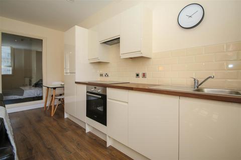1 bedroom apartment to rent, West Africa House