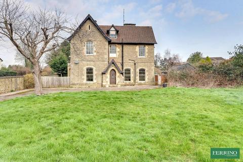 6 bedroom detached house for sale, Coleford Road, Bream, Lydney, Gloucestershire. GL15 6ES