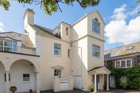 2 bedroom property for sale, 3 Springland, St Lawrence