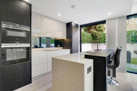 5 bedroom terraced house for sale, Uverdale Road, SW10
