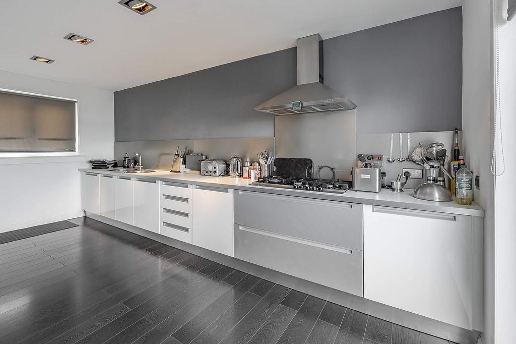 Kitchen/Living