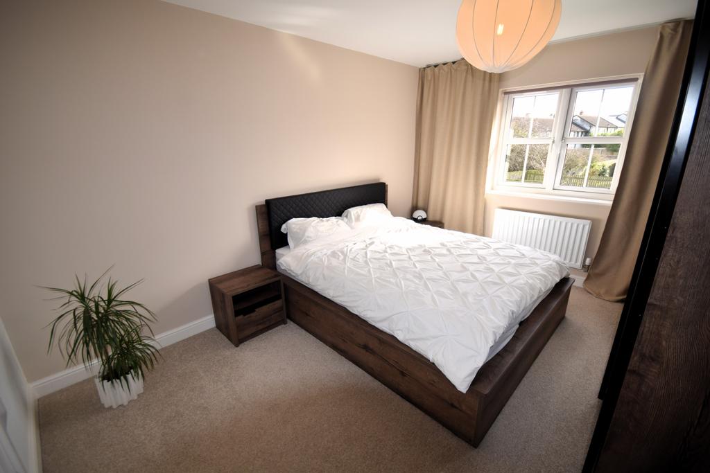 Bedroom 1 Alt View