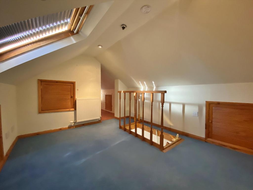 Highfiled Loft 1