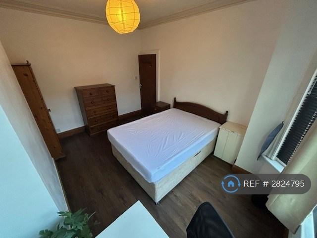 Bed 3