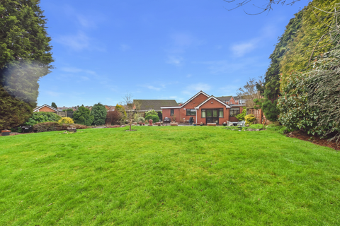 undefined, Highcliffe Road, Two Gates, Tamworth, B77