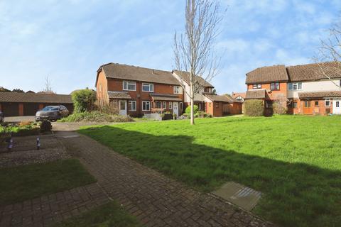 2 bedroom terraced house for sale, Markland Way, Uckfield, TN22