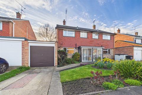 undefined, Valley Crescent, Wokingham, Berkshire, RG41